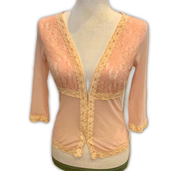 Allure y2k pink mesh and lace sheer top with cream lace details and hook closure - Picture 1 of 10